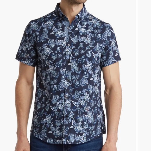 NWOT Report Collection Floral Short Sleeve Shirt - Picture 2 of 7
